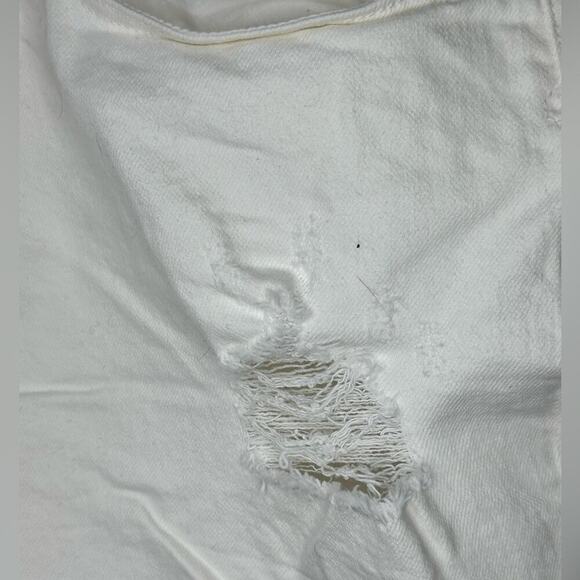 Torrid Distressed Winter White Shorts Size 20 - Picture 3 of 5